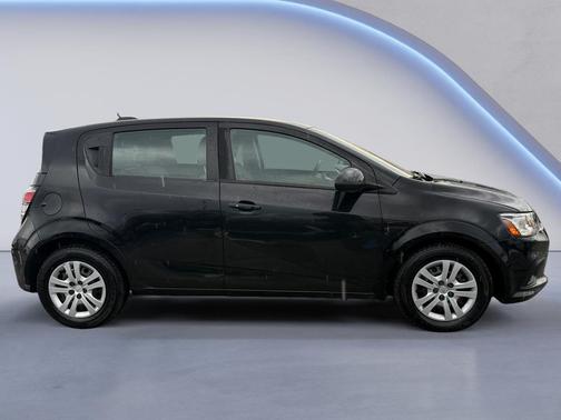 2020 Chevrolet Sonic FWD Hatchback 1FL 5-Door