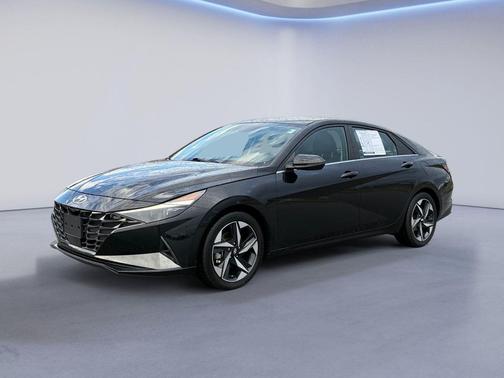 2022 Hyundai ELANTRA HEV Limited