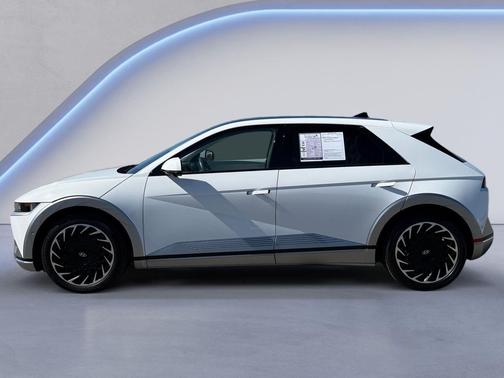 2022 Hyundai IONIQ 5 Limited