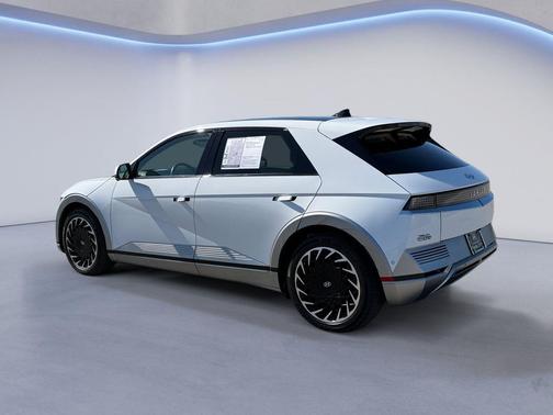 2022 Hyundai IONIQ 5 Limited