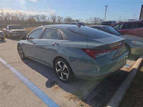 2023 Hyundai ELANTRA HEV Limited