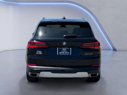 2023 BMW X5 sDrive40i
