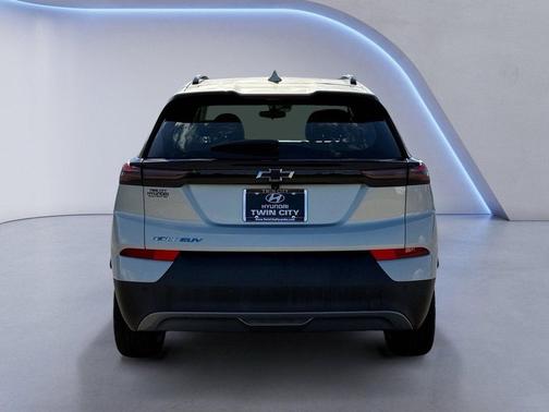 2023 Chevrolet Bolt EUV FWD LT