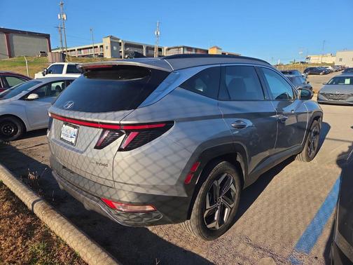 2022 Hyundai TUCSON Hybrid Limited