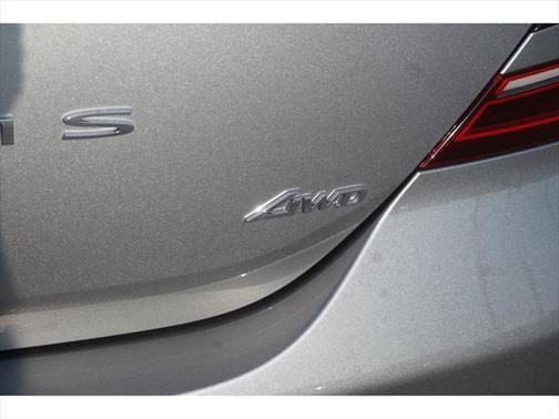 2025 Genesis G70 2.5T AWD