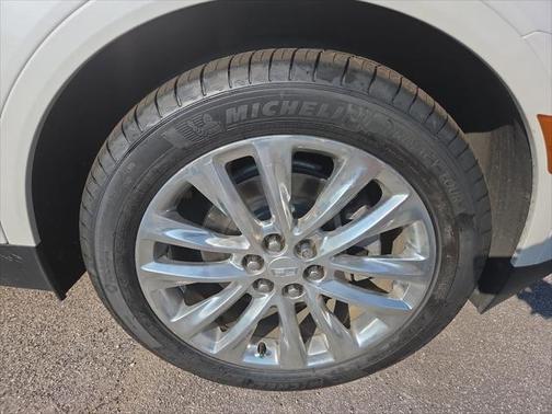 2017 Cadillac XT5 Platinum