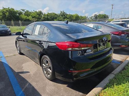 2018 Hyundai ELANTRA SEL