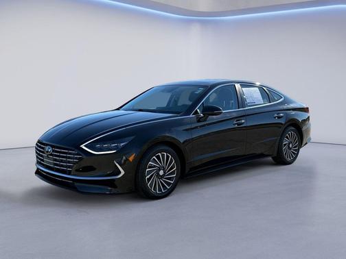 2023 Hyundai SONATA Hybrid Limited