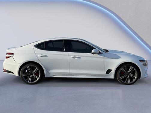 2025 Genesis G70 3.3T RWD Sport Advanced