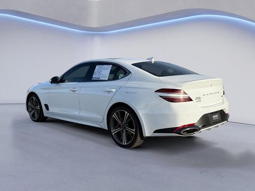 2025 Genesis G70 3.3T RWD Sport Advanced