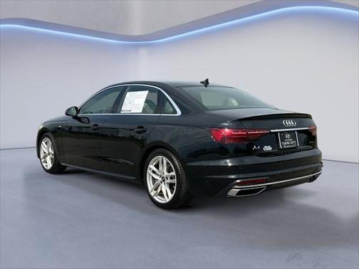 2023 Audi A4 45 S line Premium Plus