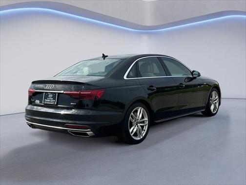2023 Audi A4 45 S line Premium Plus