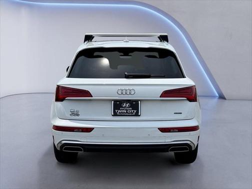 2023 Audi Q5 45 S line Premium