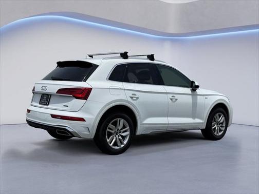 2023 Audi Q5 45 S line Premium