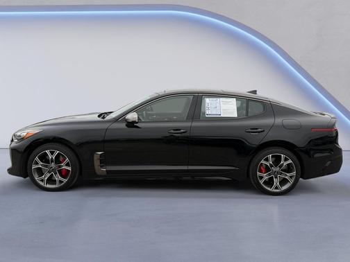 2018 Kia Stinger GT1