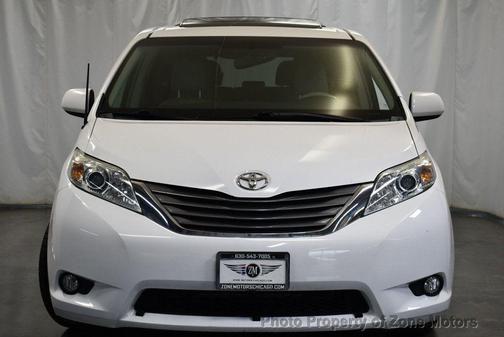 2012 Toyota Sienna XLE