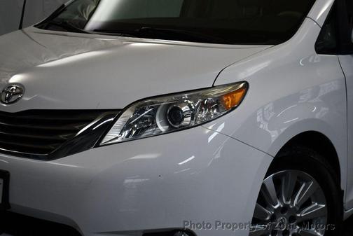 2012 Toyota Sienna XLE