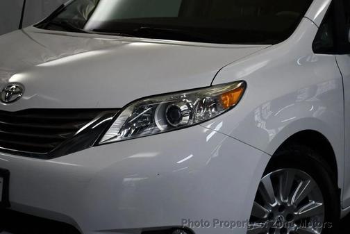2012 Toyota Sienna XLE