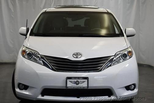 2012 Toyota Sienna XLE
