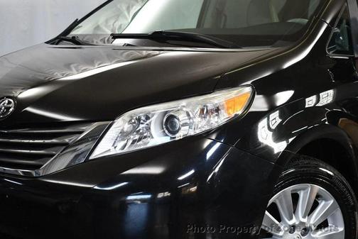 2014 Toyota Sienna XLE