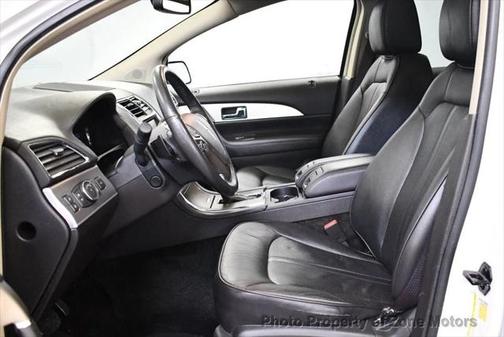 2013 Lincoln MKX Base