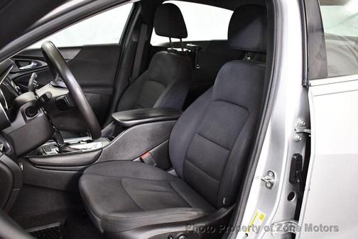 2017 Chevrolet Malibu 1LT