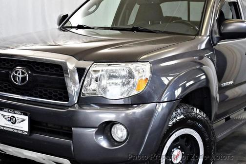 Magnetic Gray Metallic 2011 Toyota Tacoma Access Cab