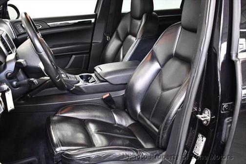 2011 Porsche Cayenne S
