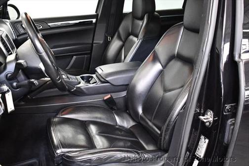 2011 Porsche Cayenne S
