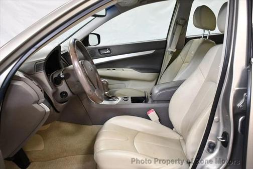2009 INFINITI G37x Base