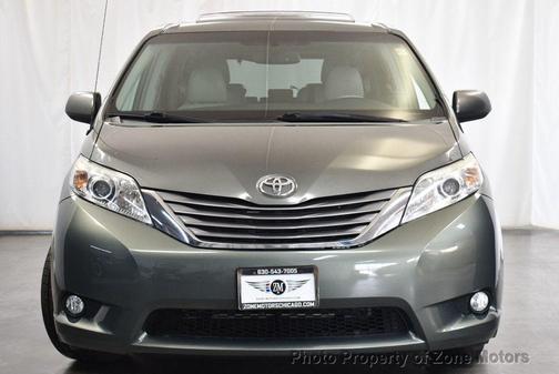 2014 Toyota Sienna XLE