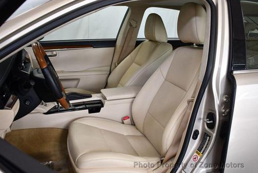 2013 Lexus ES 300h Base