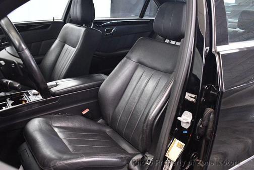 BLACK 2010 Mercedes-Benz E-Class 4MATIC