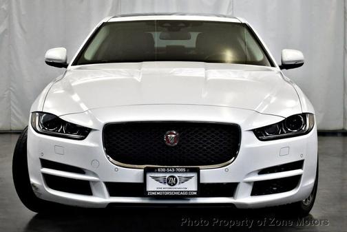 2017 Jaguar XE 35t Premium