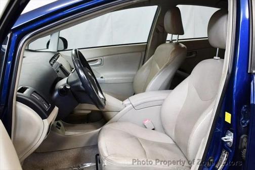 2010 Toyota Prius IV