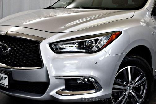 2017 INFINITI QX60 Base
