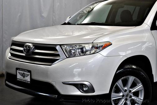 2013 Toyota Highlander SE