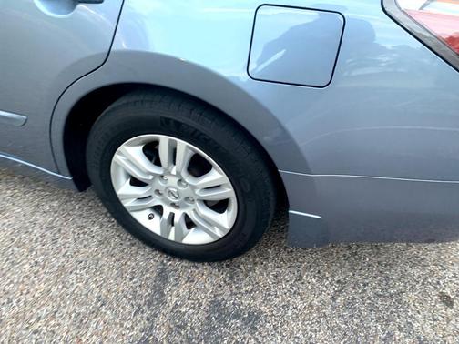 2011 Nissan Altima 2.5 S for sale in Memphis, TN - image 8