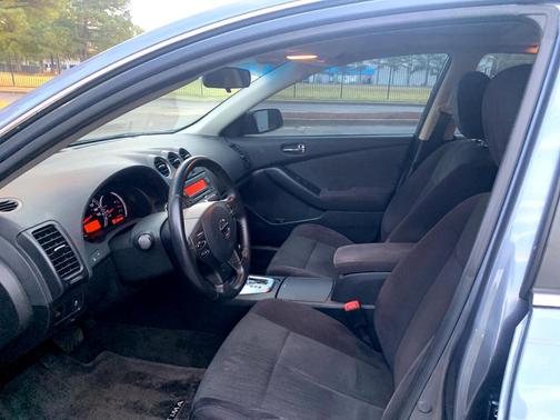 2011 Nissan Altima 2.5 S for sale in Memphis, TN - image 9