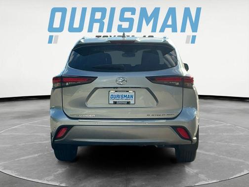 2024 Toyota Highlander Platinum