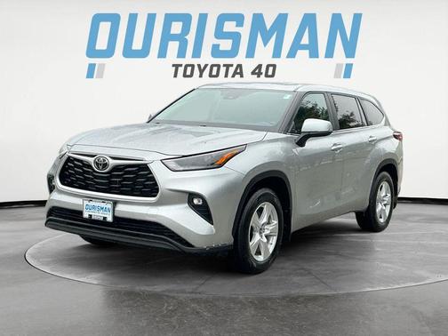 2024 Toyota Highlander LE