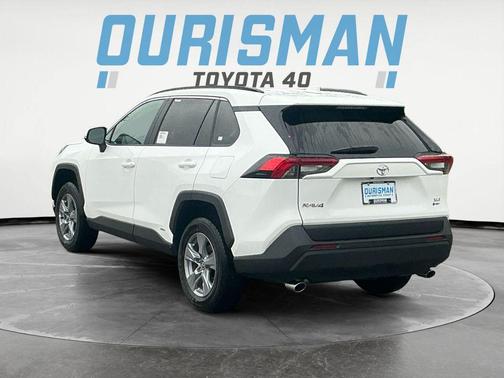 2025 Toyota RAV4 Hybrid XLE