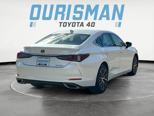 2023 Lexus ES 350 Base