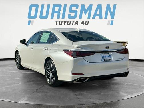 2023 Lexus ES 350 Base