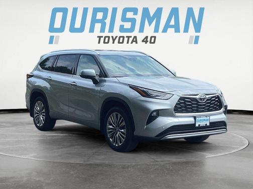 2025 Toyota Highlander Platinum