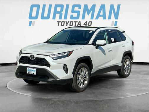 2025 Toyota RAV4 XLE Premium