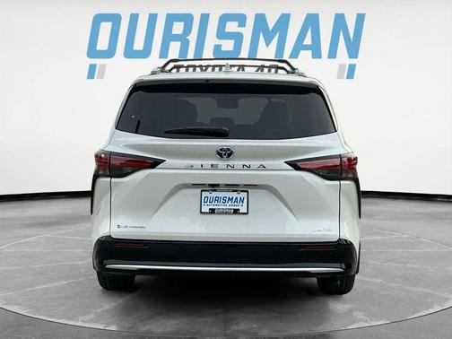 2025 Toyota Sienna Limited