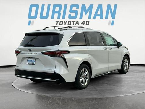 2025 Toyota Sienna Limited