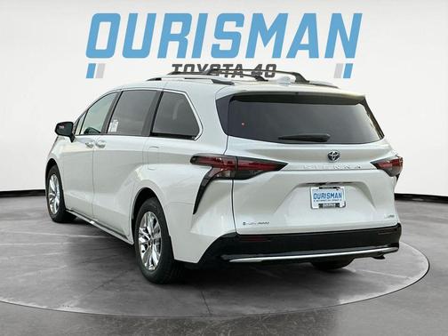 2025 Toyota Sienna Limited