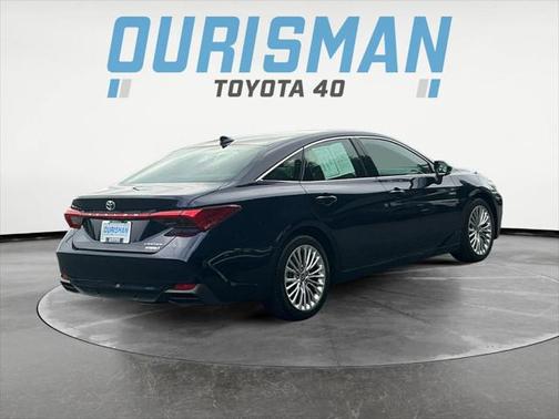 2021 Toyota Avalon Hybrid Limited